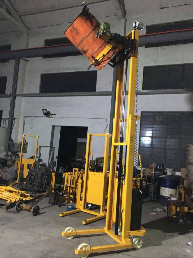 沈阳手动液压油桶翻转车厂家 油桶翻转机价格 油桶抱夹维修