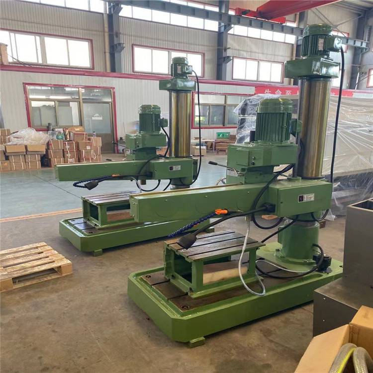 摇臂钻床z3032小型摇臂钻床自动走刀钻孔