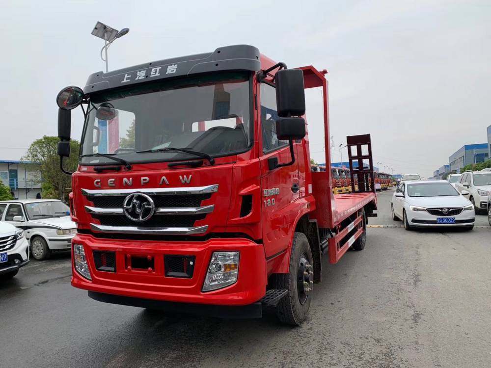 上汽红岩单桥15吨挖机平板运输车上汽红岩单桥150挖机平板拖车