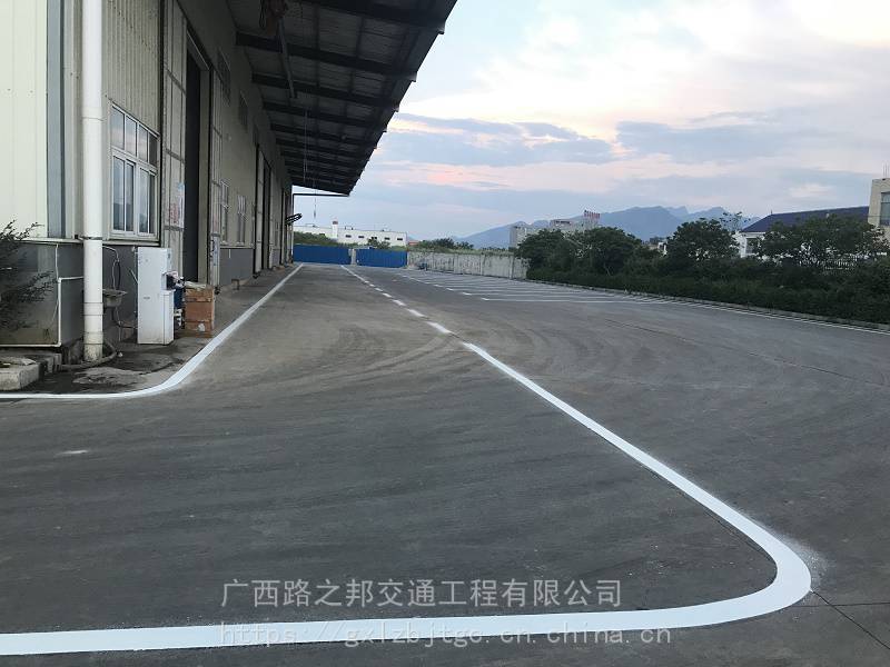 欽州工廠區域道路劃線