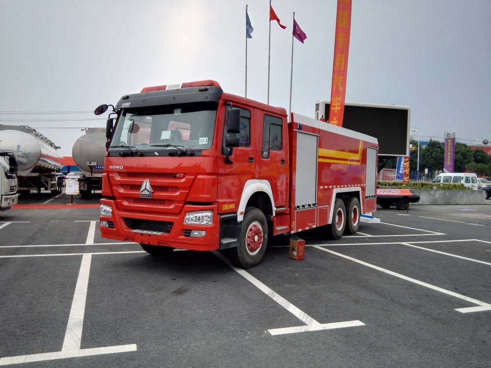 新疆巴音和静消防车厂家压缩空气泡沫消防车5163gxfpm