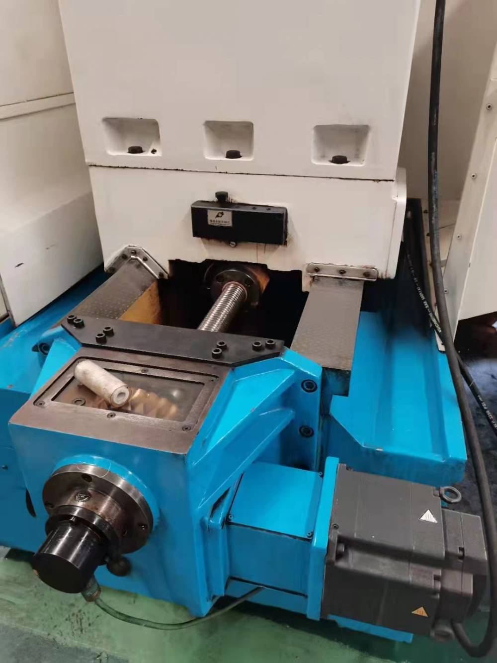 出售二手重庆ykd30100数控大模数滚齿机二手滚齿机