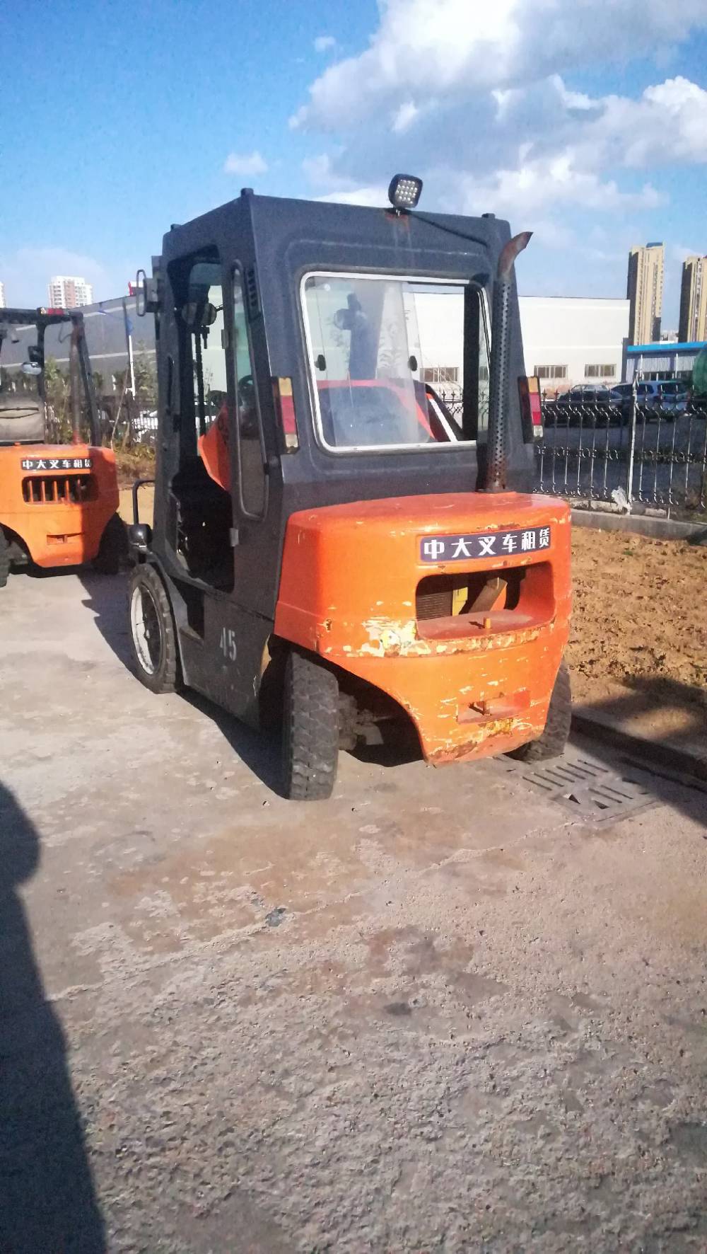 烟台合力3吨3.5t内燃叉车/标准门架自动档柴油叉车经销出售