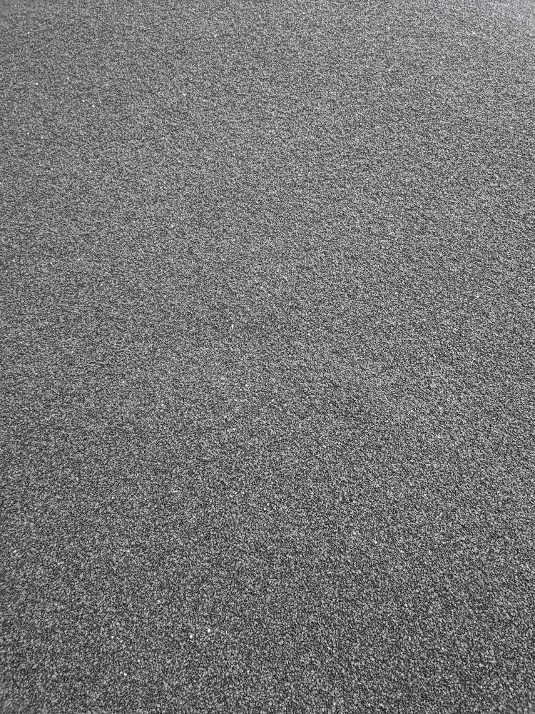 供应透水混凝土砾石透水路面玄武岩米石透水砼现场施工中