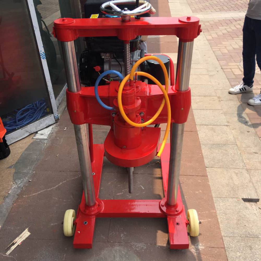小型公路地面打眼机30型汽油地面打孔机岩石钻孔机打眼机