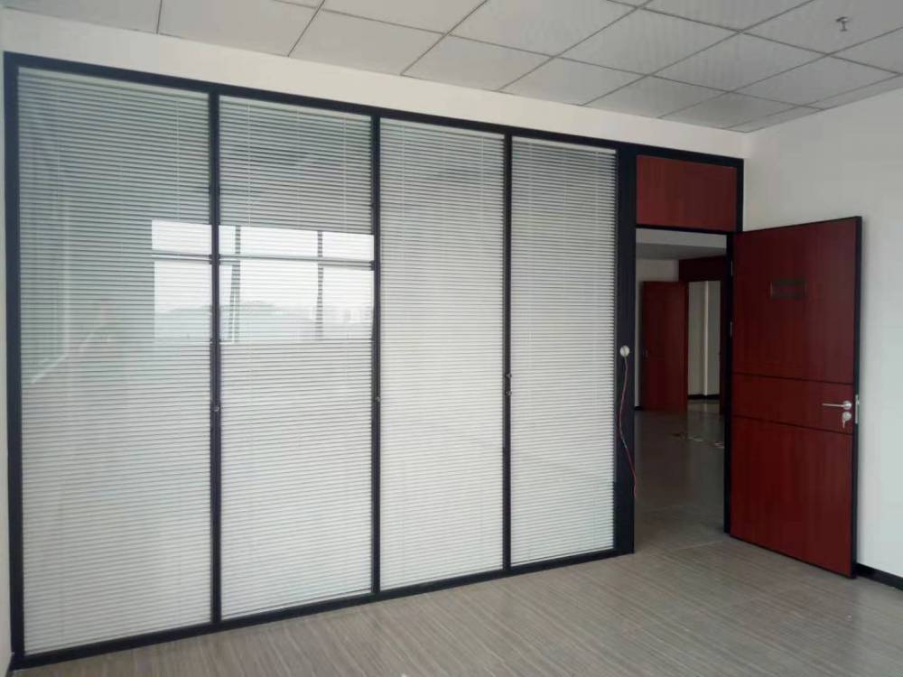 供应南山科技园办公玻璃隔断百叶玻璃隔断厂家