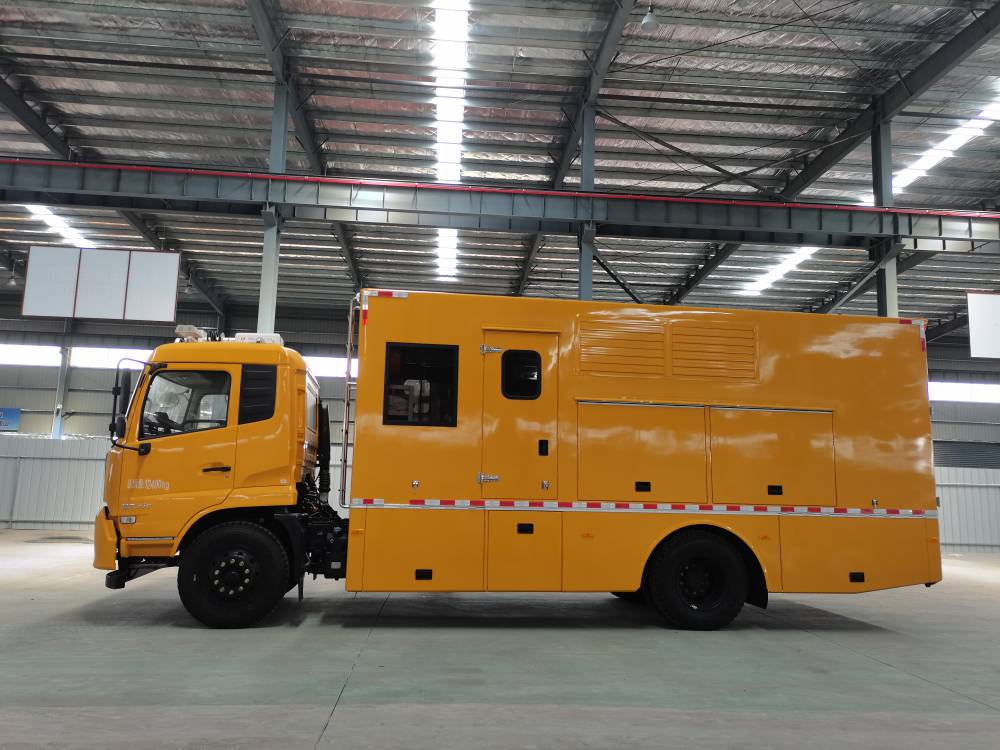 3000方大流量排水抢险车龙吸水排水车抢险救援车