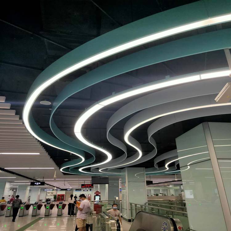 定制地铁站弧形铝单板吊顶安装造型铝板生产厂家军辉建材