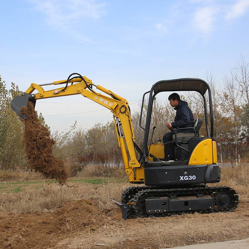 小型家用挖掘机无尾30小挖机带破碎锤挖排水沟微型挖掘机