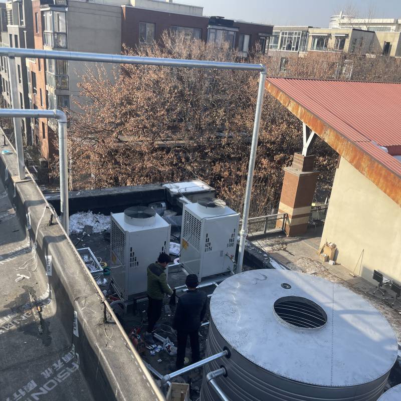 酒店用热水是用什么设备好 空气能热水工程系统