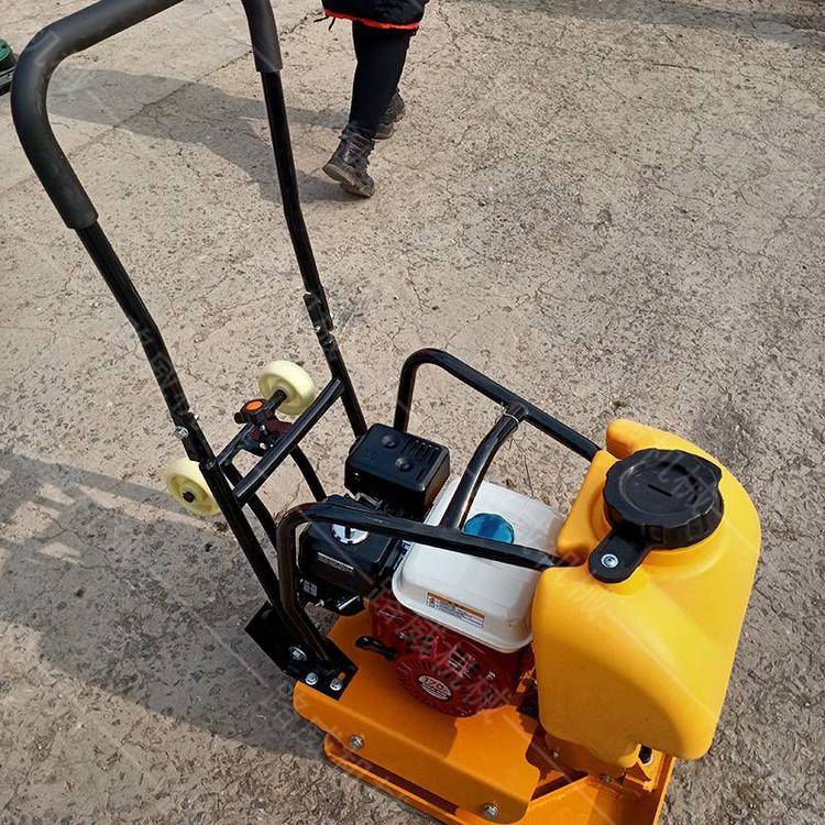 手扶震动双向电动平板夯 柴油平板夯 手扶式单项打夯机