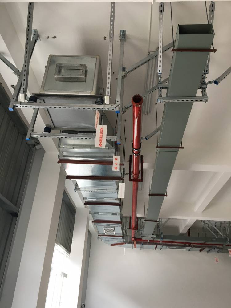 成都抗震支架全螺纹吊杆及u型管吊架