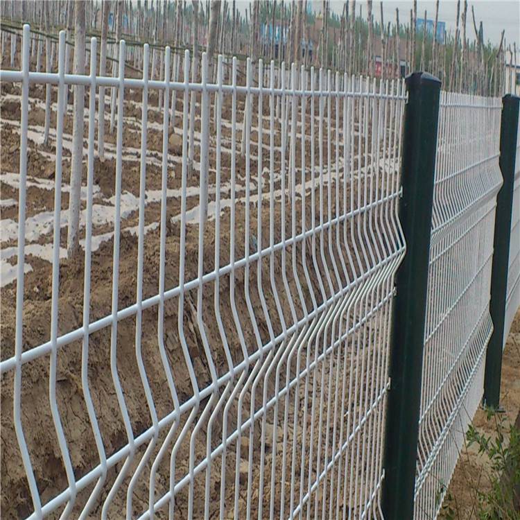 公路护栏网 现货供应 公路护栏网 万泰