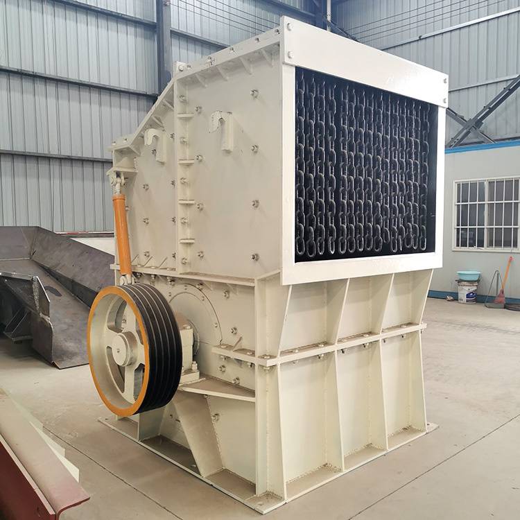 1214箱式破碎机矿石箱体粉碎机可打石子可打砂