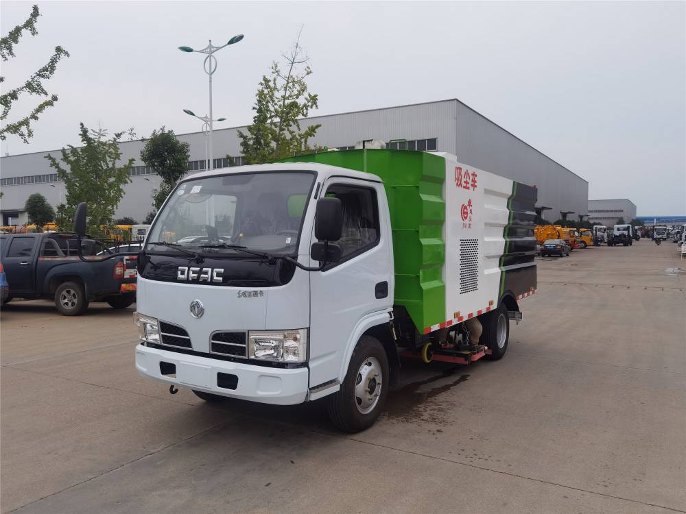 吸尘车