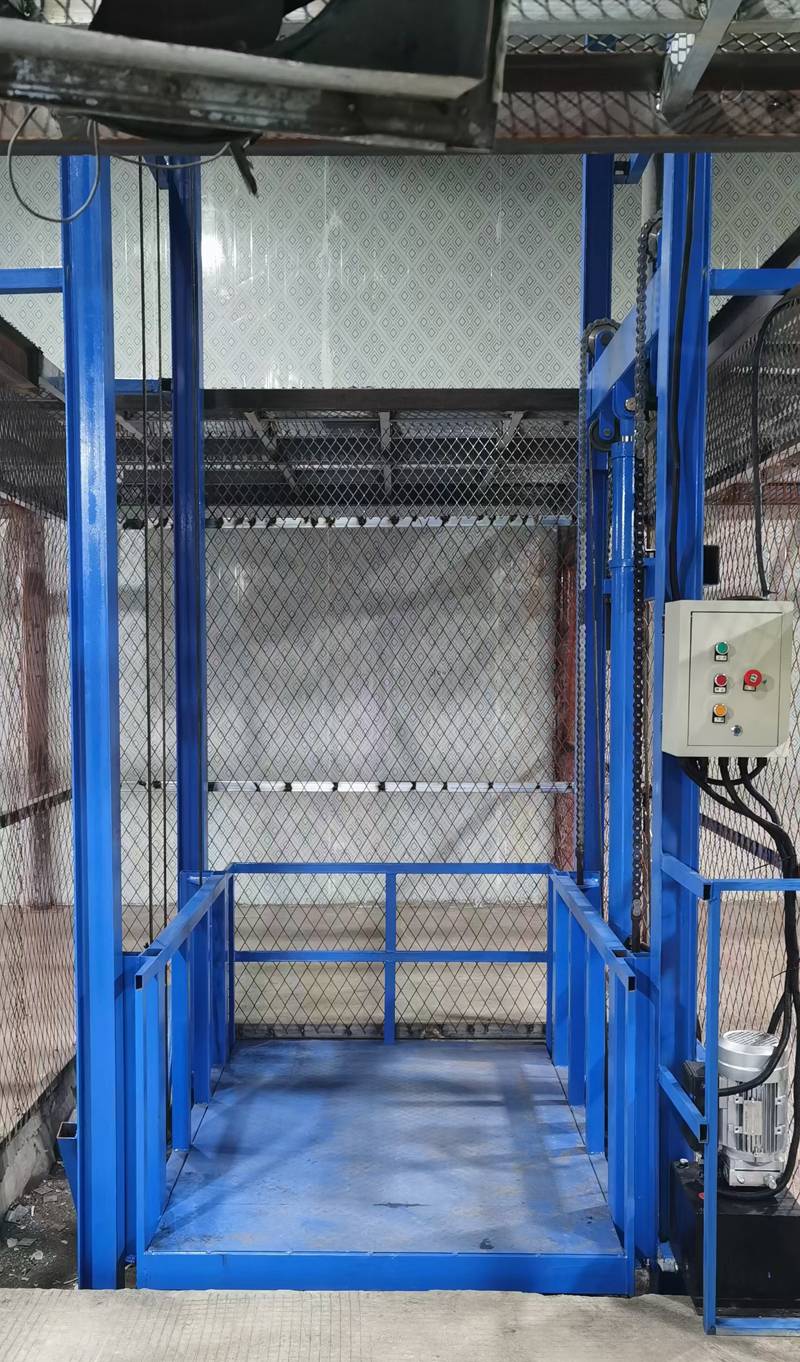 固定式升降货梯厂房液压升降货梯2吨货物升降平台