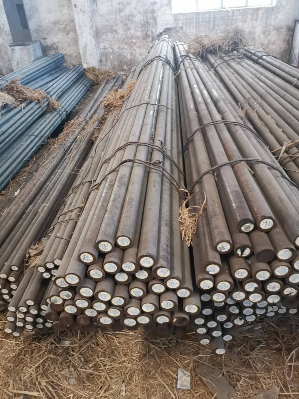 佛山圆钢型号表20圆钢批发2035湘钢圆棒料今日价格低图片