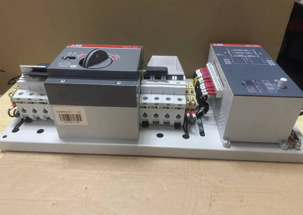 ABB˫��Դ����DPT250-CB011 R250 3P ATS-380V-250A ABB�����ص�Դ