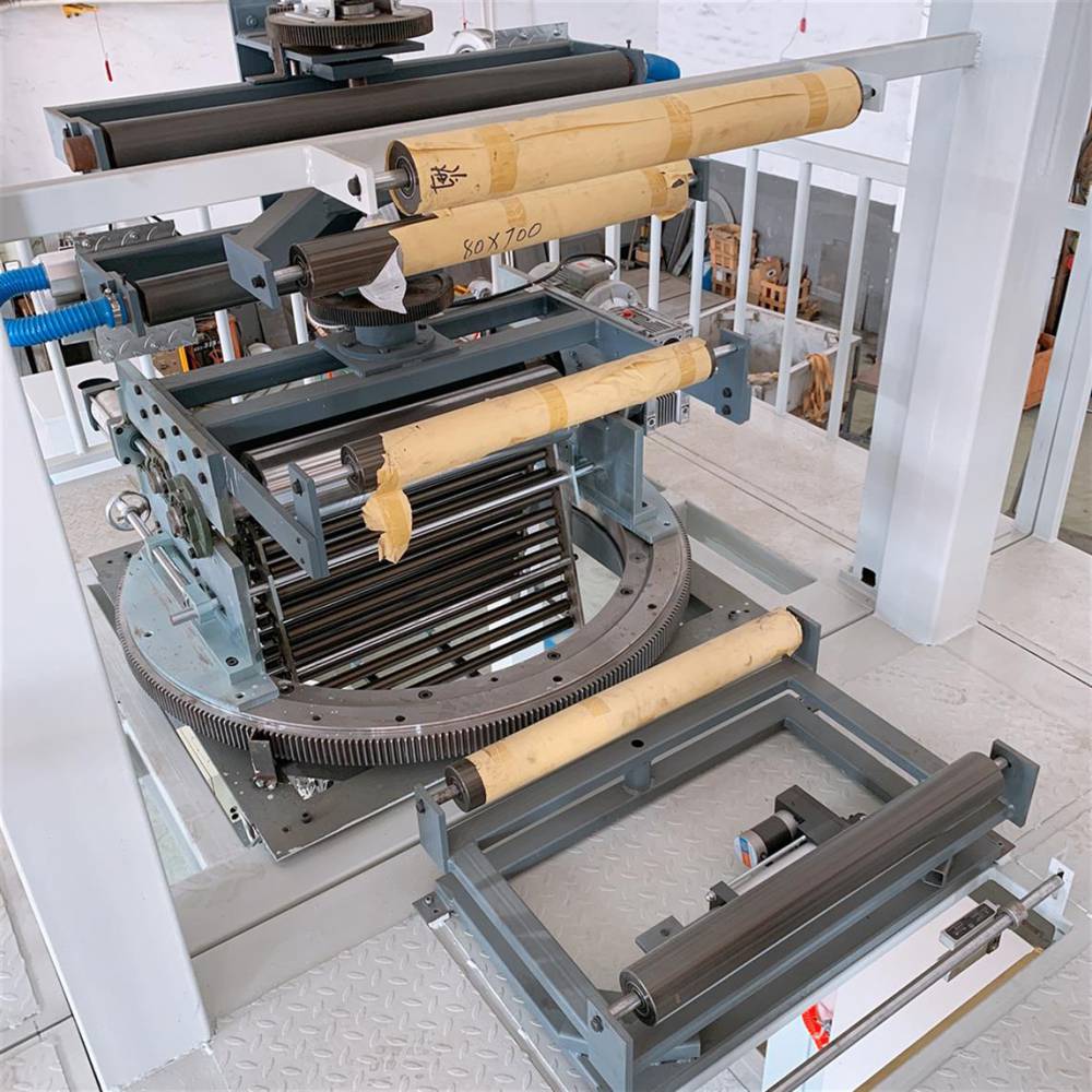 石家庄上旋转收缩膜吹膜机pvc收缩膜吹膜机定制