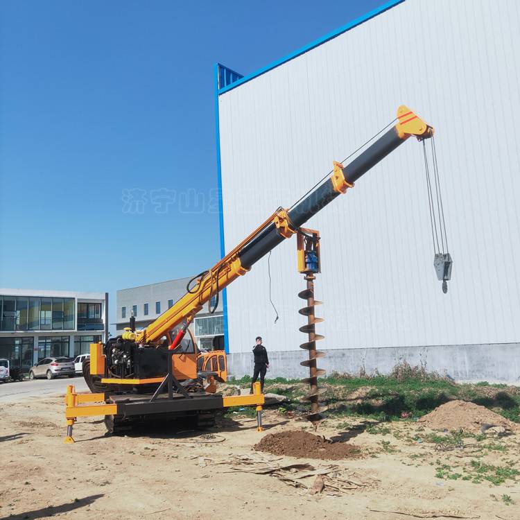履带吊车打桩一体机特殊地形电线杆钻孔立杆机履带吊车