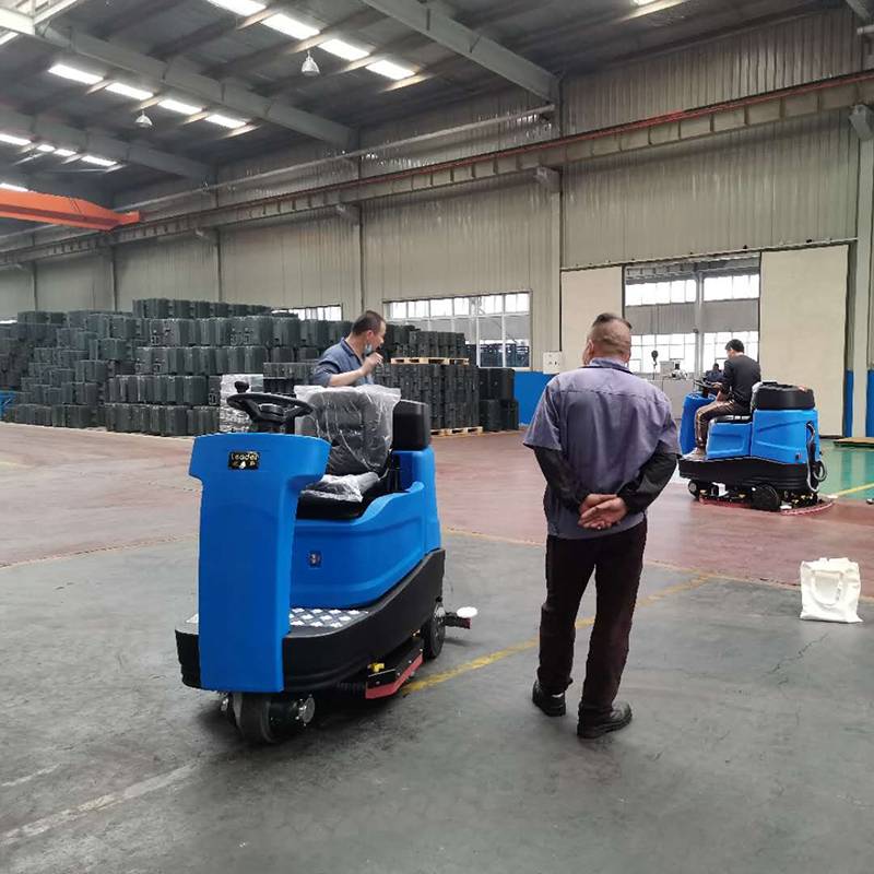 珠海洗地机优尼斯u900a大型电动拖地机工厂用扫地机
