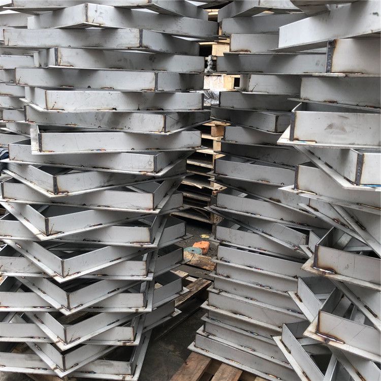 泰州市耀荣不锈钢无框方井盖成品不锈钢井盖品障欢迎选购