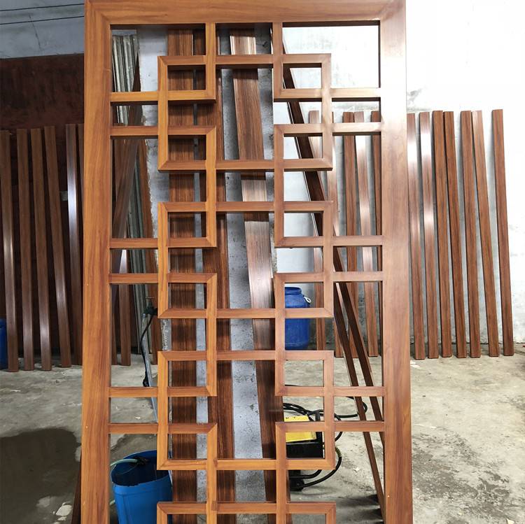 唐人街坊木纹仿古铝格栅外墙烤漆空调罩铝合金格栅工艺对比