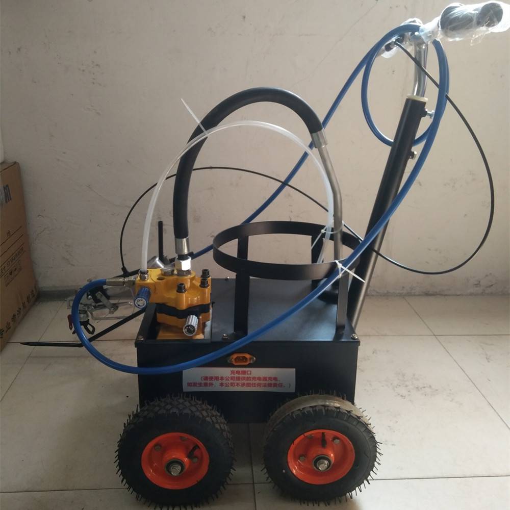 充电式划线机冷喷道路划线机小型隔膜泵划线机