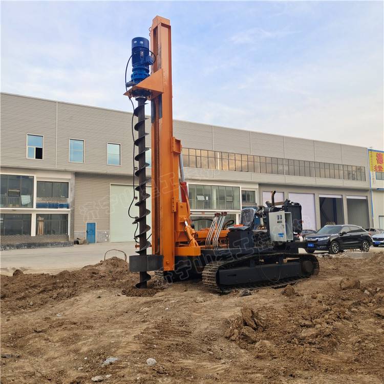 钢制履带式光伏打桩机太阳能发电光伏桩引孔机液压一次成孔