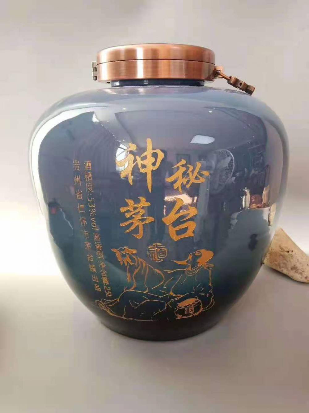 日照酒坊用大酒坛子定做20斤50斤100斤陶瓷酒缸厂图片