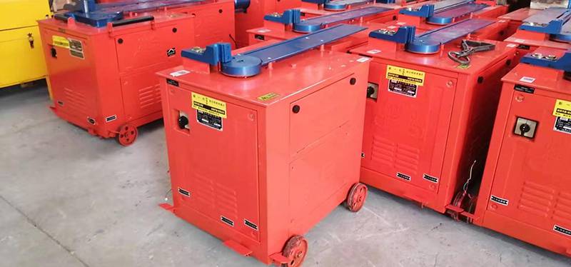 供应w20b2s鹤宝液压钢筋弯曲机