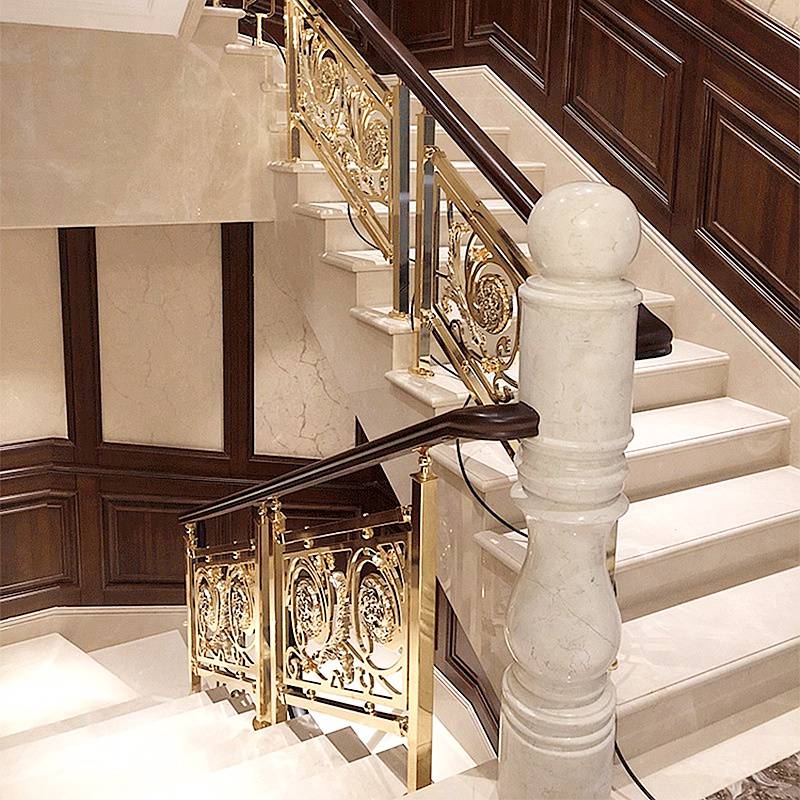 欧式设计纯铜镂空楼梯这样设计商场空间时尚生活本该如此
