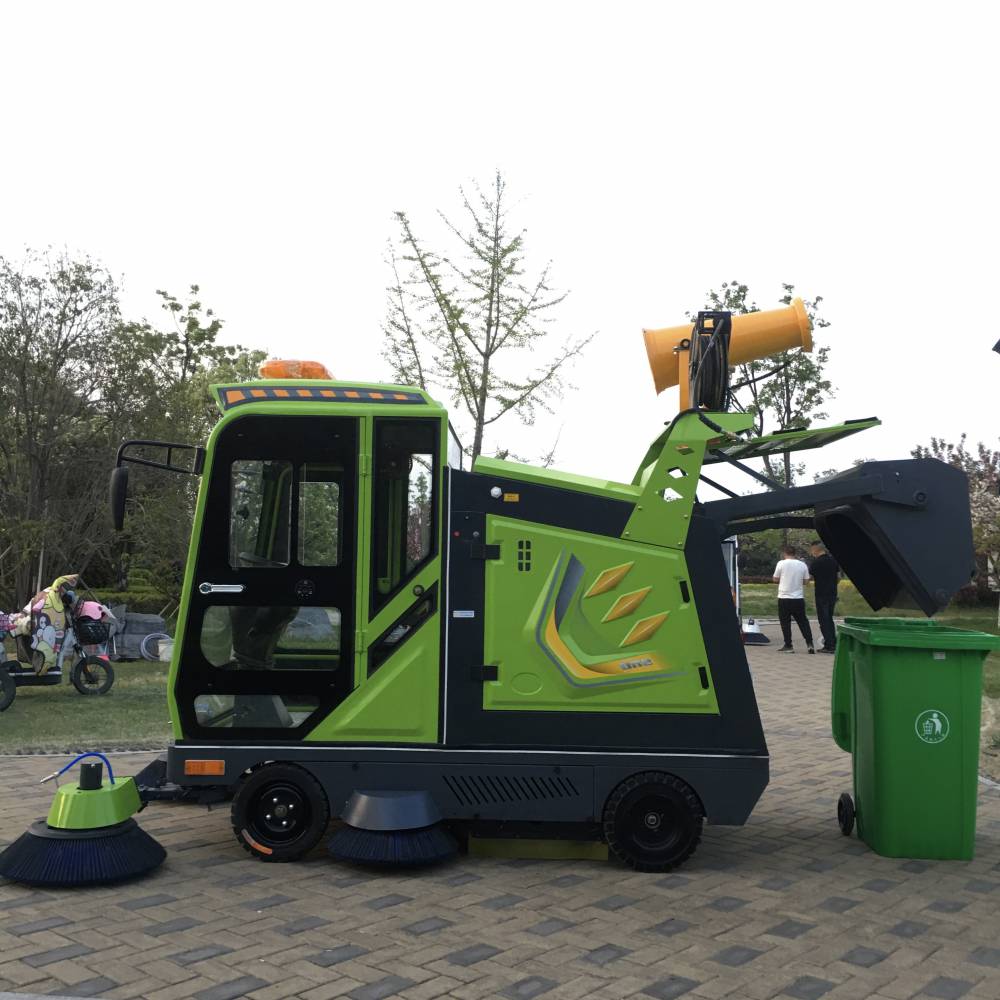 工业物业电动扫地车吸尘洒水电动扫地机产品