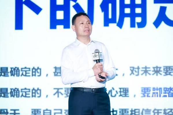 珀莱雅上半年营收同比增长36.93% 业绩逆势稳健增长