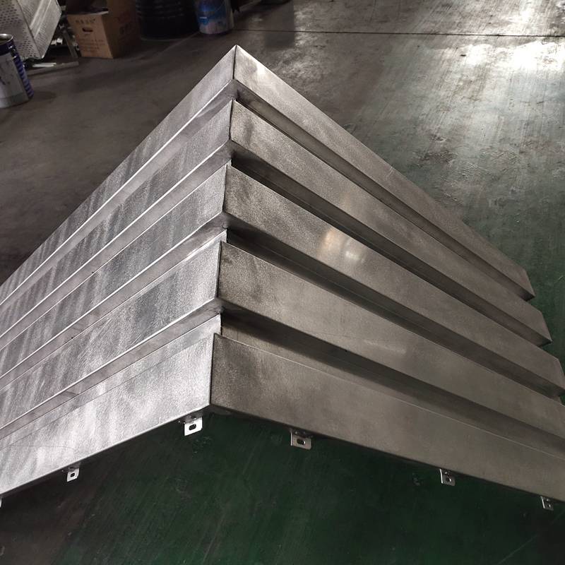 铝单板表面开槽铝单板背板刨槽折弯艺术铝单板工艺品