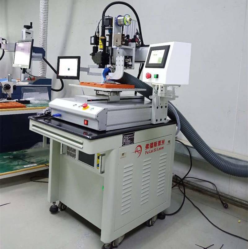 深圳电路板自动焊锡机usb数据线激光焊锡机图片