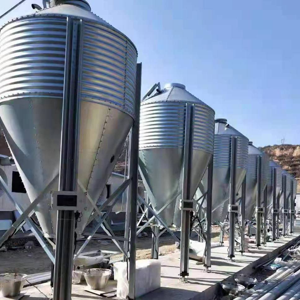 山东镀锌板料塔20吨育雏舍料塔