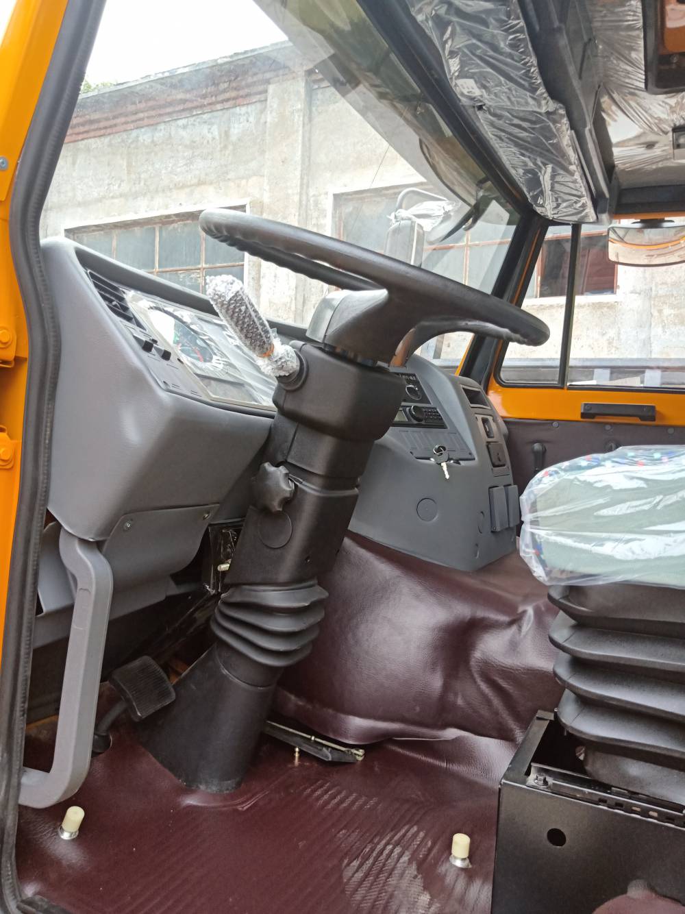 陕汽奥龙驾驶室总成二手驾驶室驾驶室配件价格图片