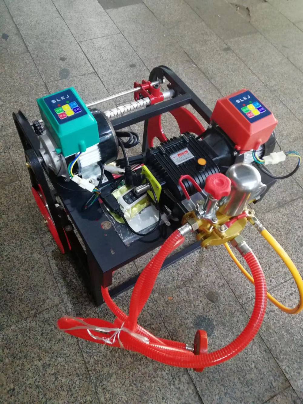 四轮大马力打药机高粱小麦杀虫喷雾机农田防虫打药机