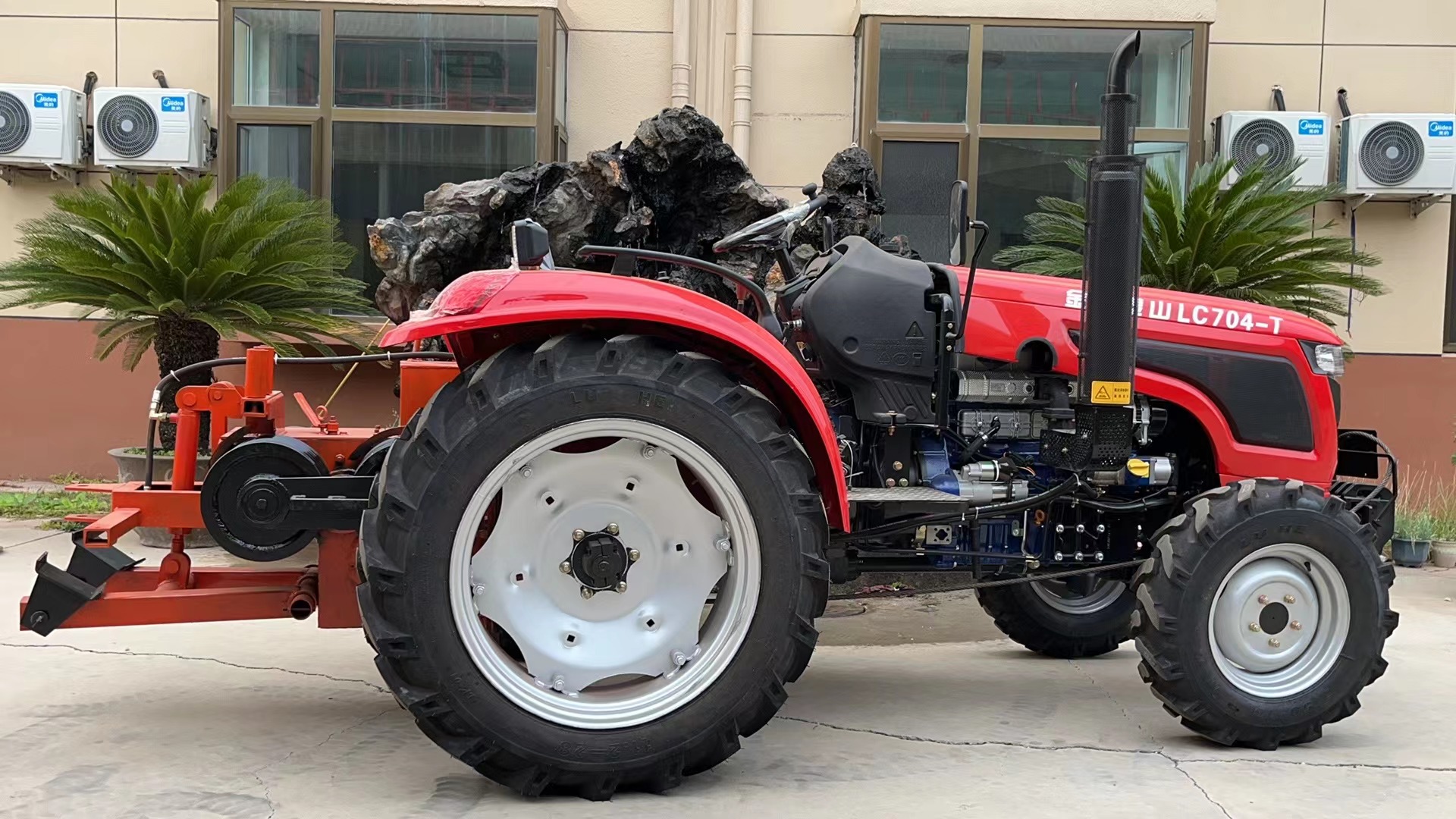 �ӱ���γͨ�������Ƽ����޹�˾