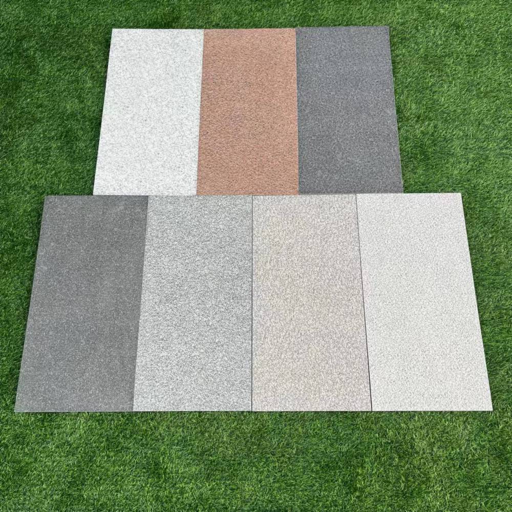 幕墙砖 厚砖 芝麻灰白麻 300*900mm