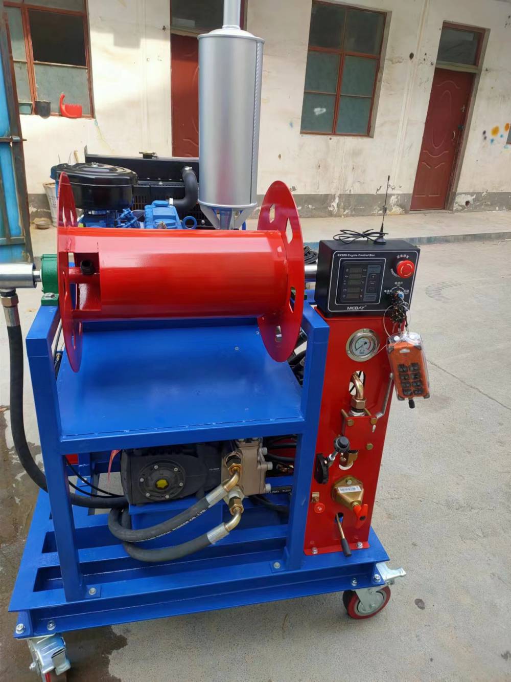 管道疏通机环卫物业清洗，物业下水道疏通，高压清洗机