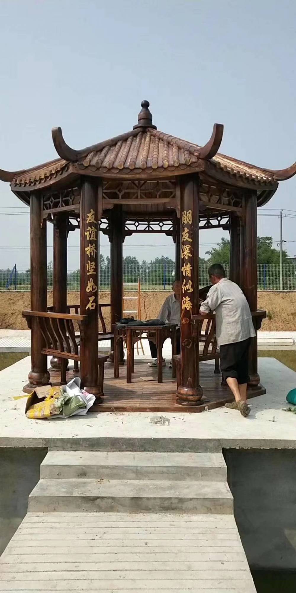 庭院家用亭子木凉亭防腐木六角凉亭造价