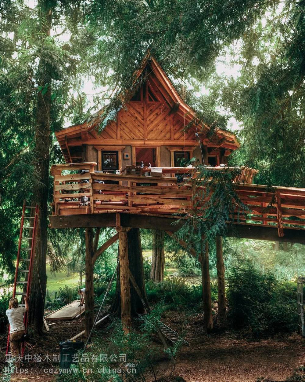 异形木屋森林树屋民俗木屋民宿防腐木售货亭厂家中裕木艺