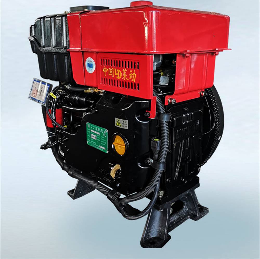 旋耕灭茬机履带式开沟起垄机风送式打药机小型果园开沟机