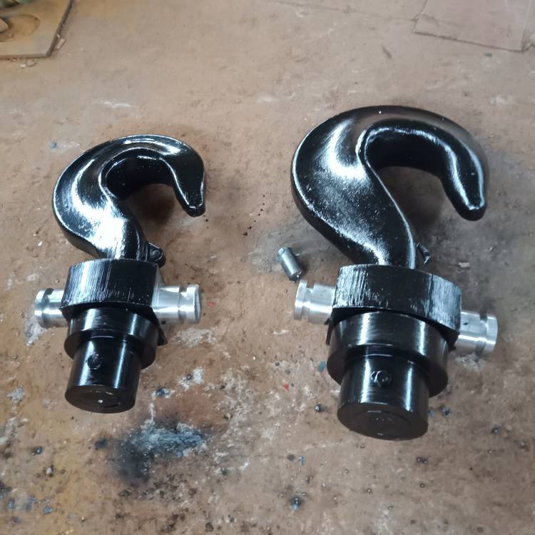 【双梁起重机吊钩 32吨锻打钩头 行车下钩钩头带帽】价格_厂家 - 中国