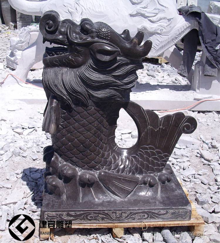 石雕鱼化龙吐水喷泉汉白玉石雕龙鱼雕刻