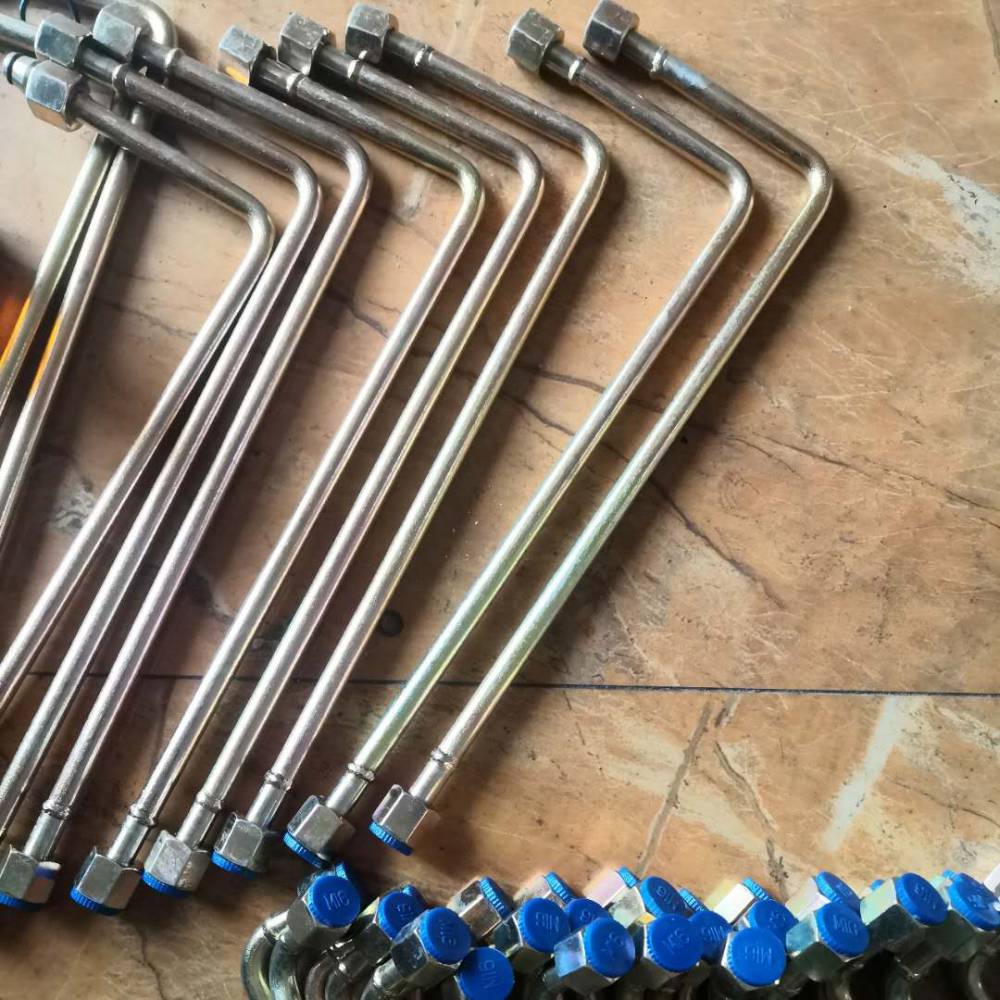 供应铁油管液压钢管数控弯管定制加工整机设计管路供应铁油管液压钢管