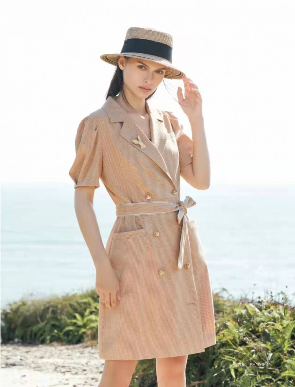 艺梦莱春品牌折扣女装艾安琪女装贝茜妮卫衣女装直播货源