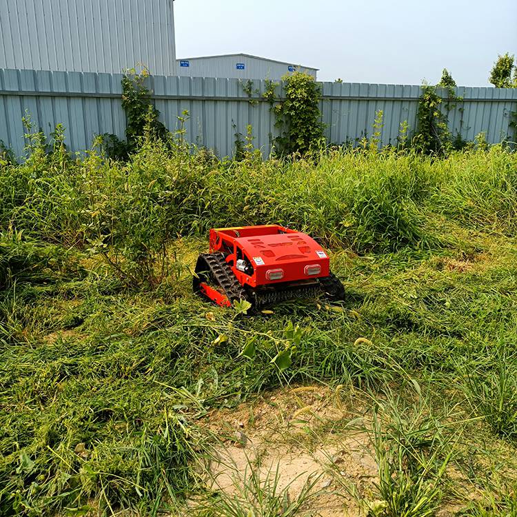 履带式自走遥控割草机铭江开荒除草机高速公路护坡除草机